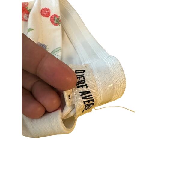 Djerf Avenue Summer Berries Tube Dress Womans XL - Picture 7 of 9